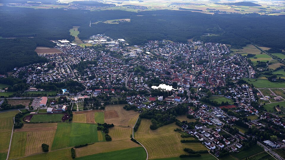 Terrassendach-Fachbetriebe in Allersberg: Stadtansicht – Foto: Wolkenkratzer Terrassendach-Fachbetriebe in Allersberg: Stadtansicht