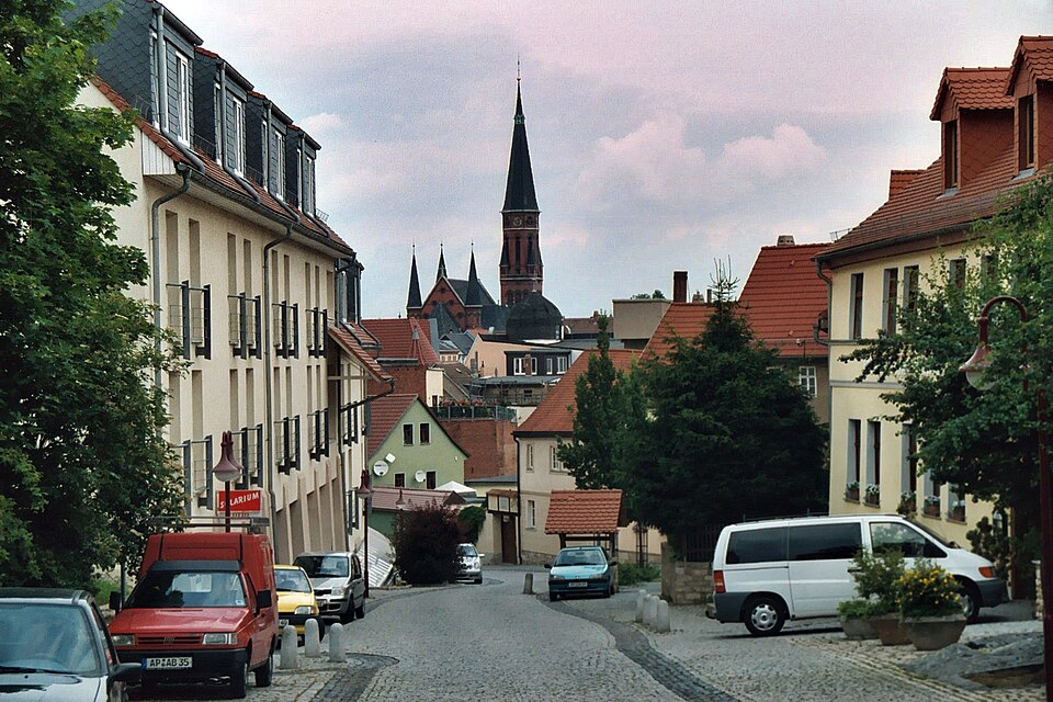 Terrassendach-Fachbetriebe in Apolda: Jenaer Straße – Foto: Dguendel Terrassendach-Fachbetriebe in Apolda: Jenaer Straße