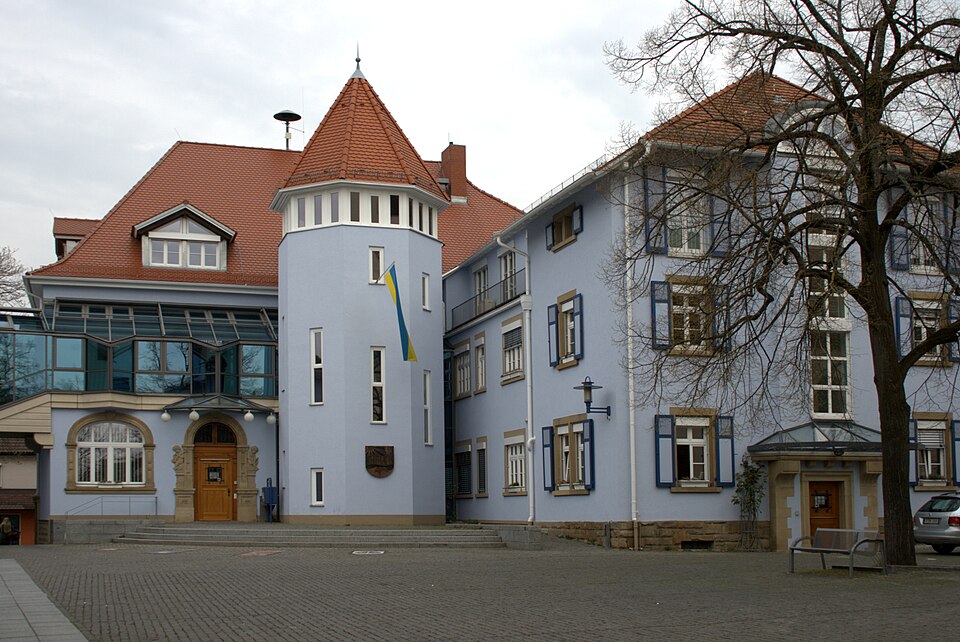 Terrassendach-Fachbetriebe in Bad Krozingen: Rathaus – Foto: ireas Terrassendach-Fachbetriebe in Bad Krozingen: Rathaus