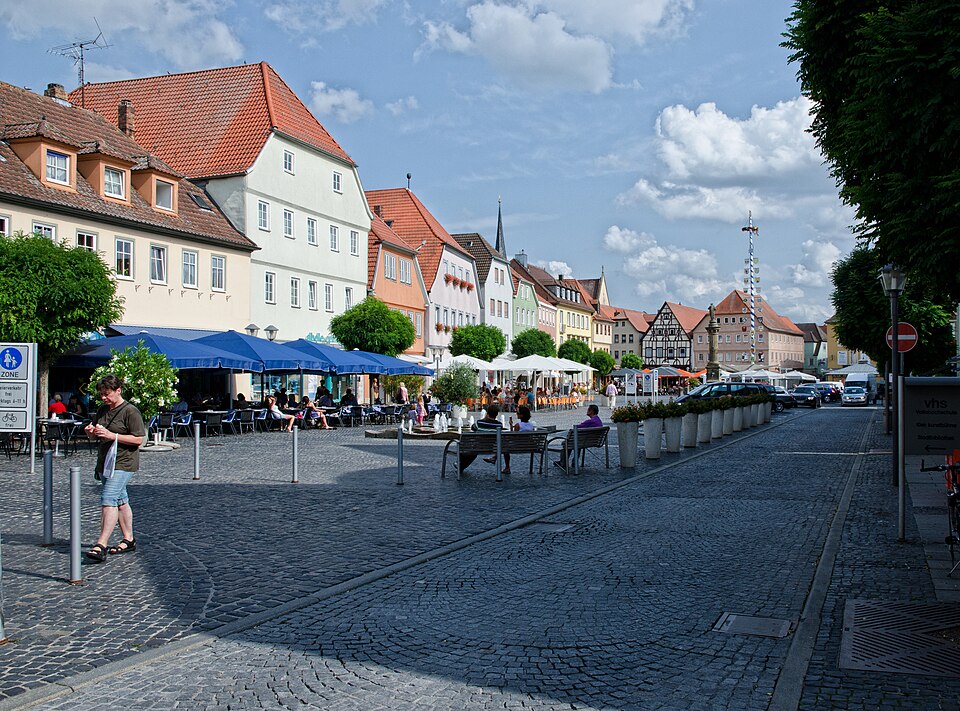 Terrassendach-Fachbetriebe in Bad Neustadt an der Saale: Stadtansicht – Foto: Dietrich Krieger Terrassendach-Fachbetriebe in Bad Neustadt an der Saale: Stadtansicht