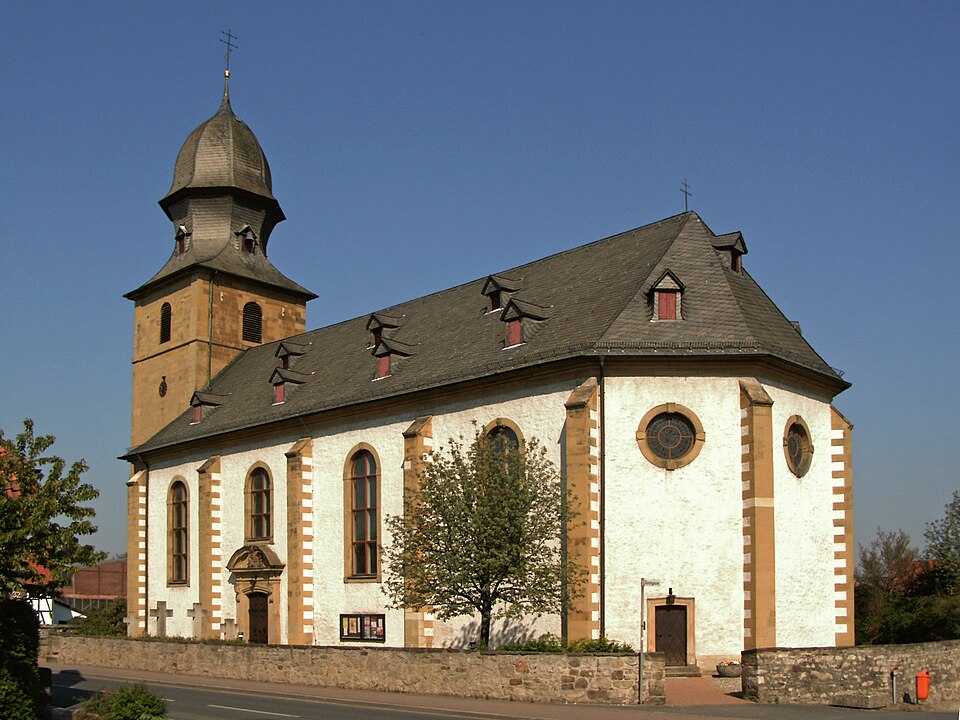 Terrassendach-Fachbetriebe in Bad Salzdetfurth: St.-Cosmas-und-Damian-Kirche – Foto: Kirchenfan Terrassendach-Fachbetriebe in Bad Salzdetfurth: St.-Cosmas-und-Damian-Kirche