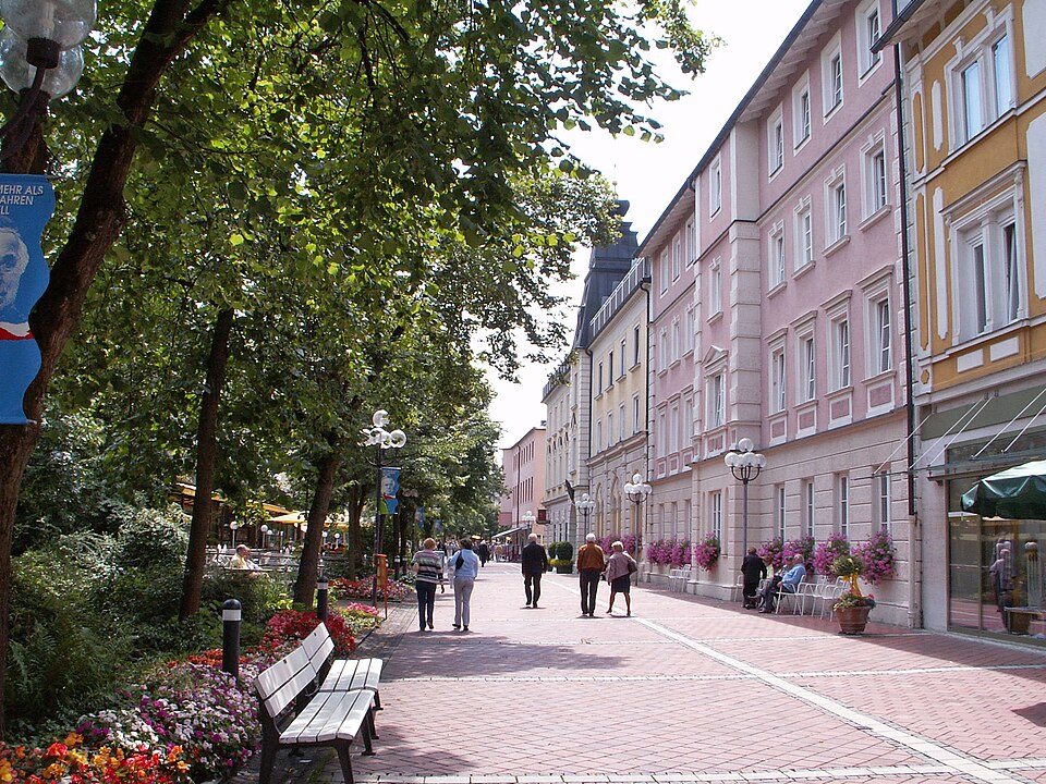 Terrassendach-Fachbetriebe in Bad Wörishofen: Stadtansicht – Foto: Flodur63 Terrassendach-Fachbetriebe in Bad Wörishofen: Stadtansicht