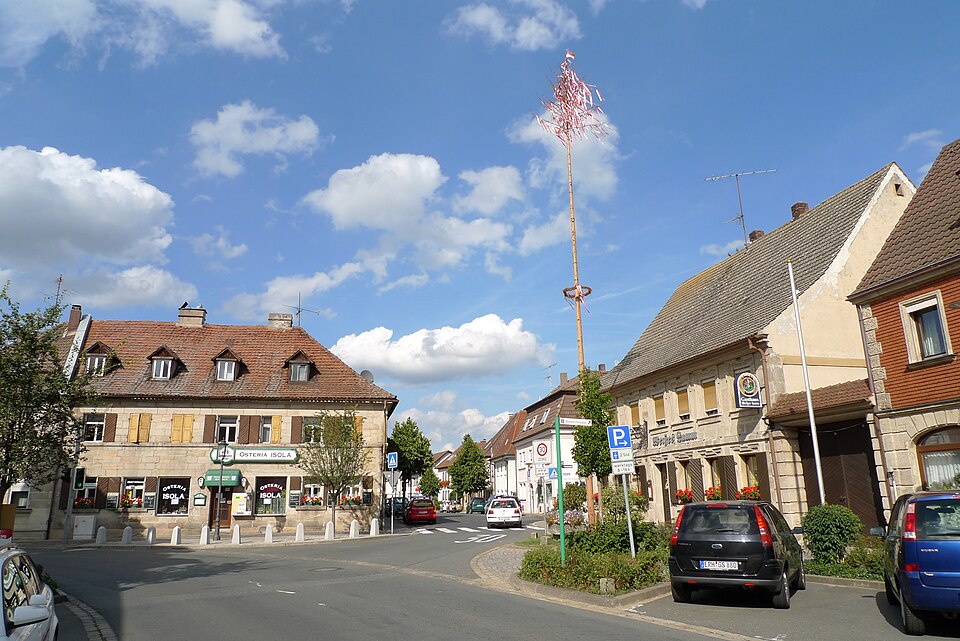 Terrassendach-Fachbetriebe in Baiersdorf: Stadtansicht – Foto: Kassandro Terrassendach-Fachbetriebe in Baiersdorf: Stadtansicht