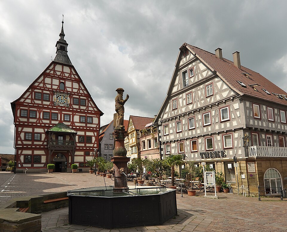 Terrassendach-Fachbetriebe in Besigheim: BesigheimMarktplatz – Foto: Mussklprozz Terrassendach-Fachbetriebe in Besigheim: BesigheimMarktplatz