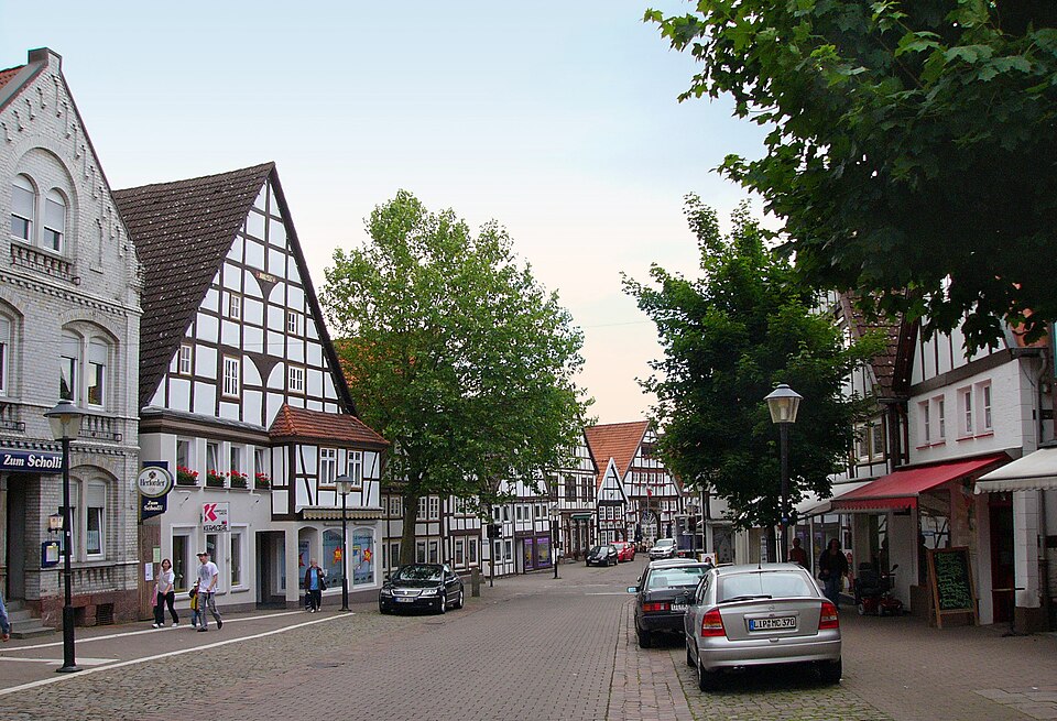 Terrassendach-Fachbetriebe in Blomberg: Stadtansicht – Foto: Nikater Terrassendach-Fachbetriebe in Blomberg: Stadtansicht