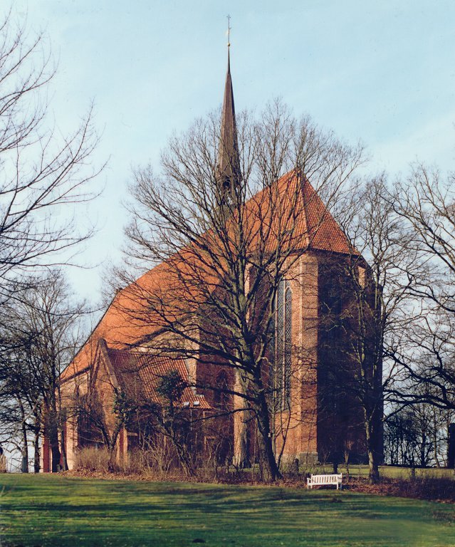 Terrassendach-Fachbetriebe in Bordesholm: Klosterkirche – Foto: Uwe Barghaan Terrassendach-Fachbetriebe in Bordesholm: Klosterkirche