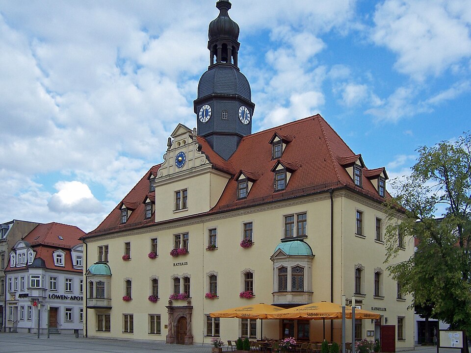 Terrassendach-Fachbetriebe in Borna: Bornaer Rathaus