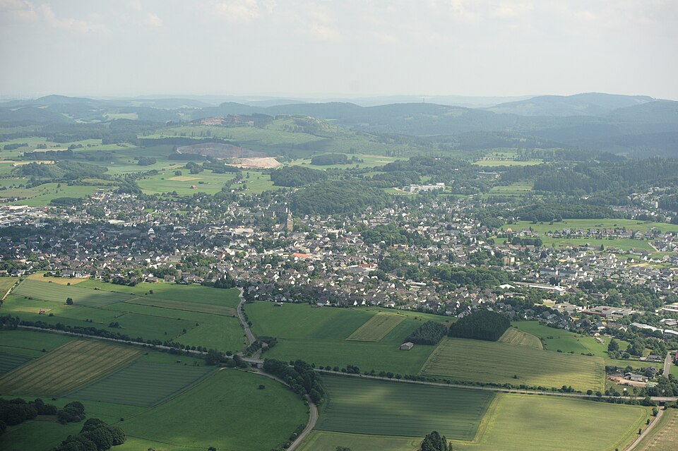 Terrassendach-Fachbetriebe in Brilon: Stadtansicht – Foto: Michael Kramer Terrassendach-Fachbetriebe in Brilon: Stadtansicht