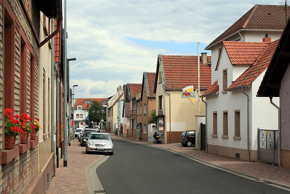 Terrassendach-Fachbetriebe in Budenheim: Binger Strasse – Foto: Rudolf Stricker Terrassendach-Fachbetriebe in Budenheim: Binger Strasse