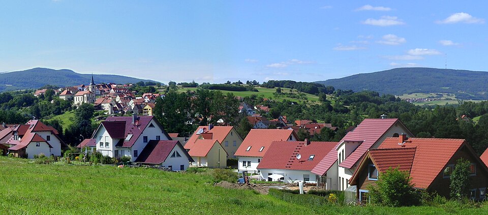 Terrassendach-Fachbetriebe in Burkardroth: Stadtansicht – Foto: Leno89 Terrassendach-Fachbetriebe in Burkardroth: Stadtansicht