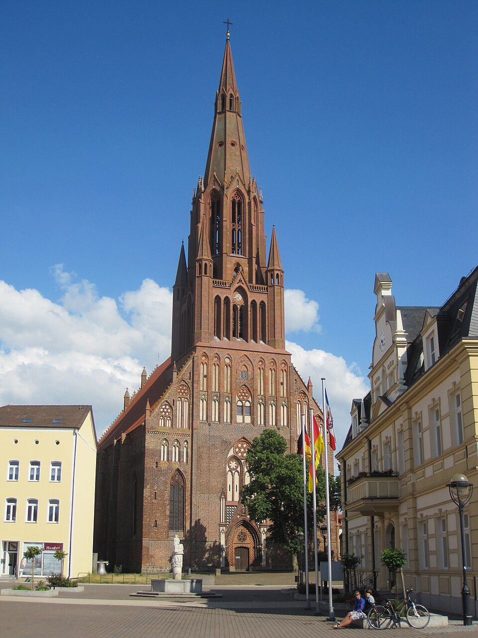 Terrassendach-Fachbetriebe in Demmin: Stadtansicht – Foto: HFrankDM Terrassendach-Fachbetriebe in Demmin: Stadtansicht
