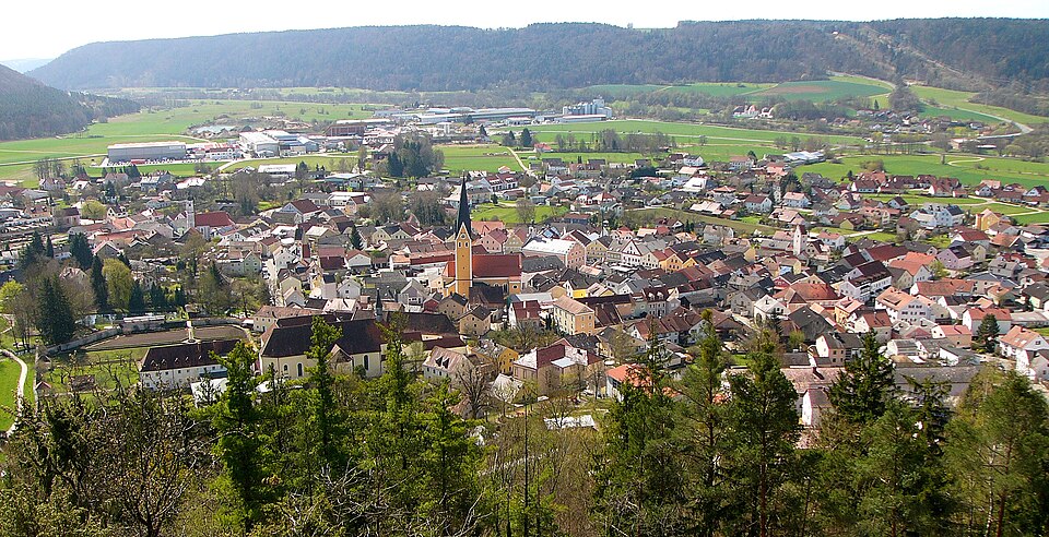Terrassendach-Fachbetriebe in Dietfurt: Stadtansicht – Foto: Gliwi Terrassendach-Fachbetriebe in Dietfurt: Stadtansicht