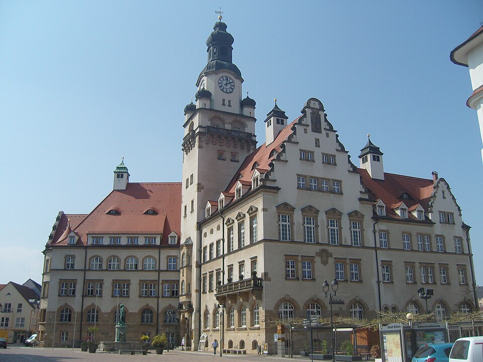 Terrassendach-Fachbetriebe in Döbeln: Rathaus