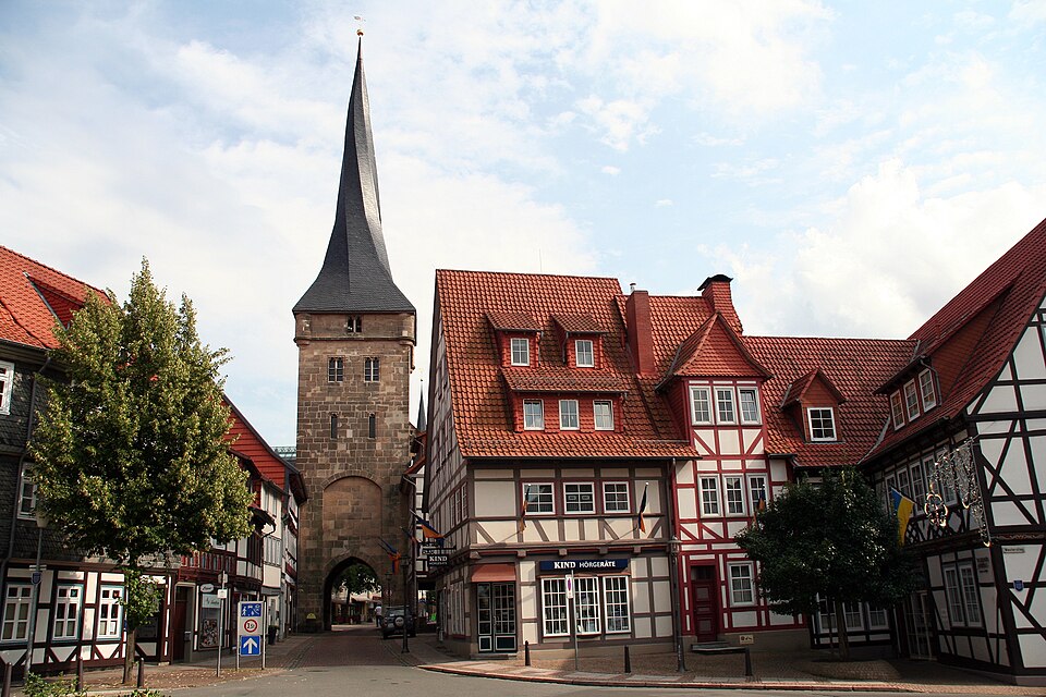Terrassendach-Fachbetriebe in Duderstadt: Westerturm – Foto: Amrhingar Terrassendach-Fachbetriebe in Duderstadt: Westerturm