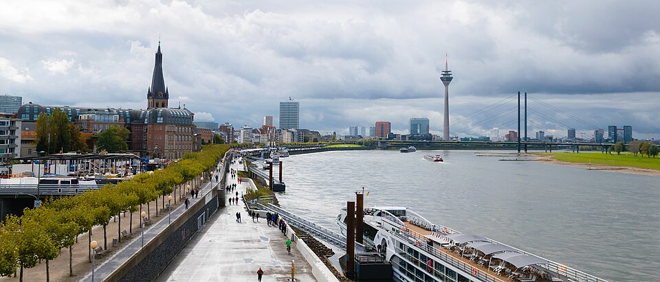 Terrassendach-Fachbetriebe in Düsseldorf: Panorama