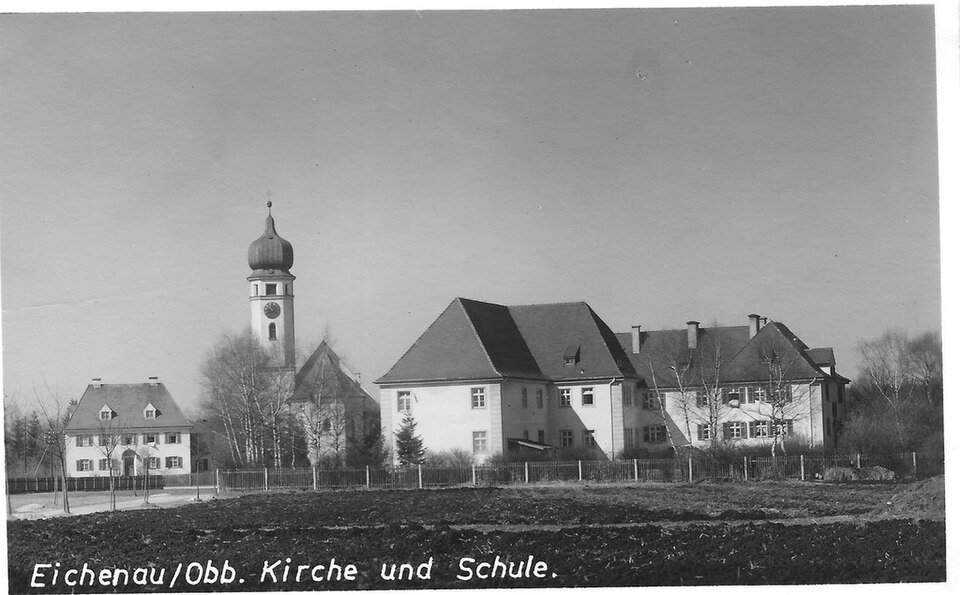 Terrassendach-Fachbetriebe in Eichenau: Schule und Kirche