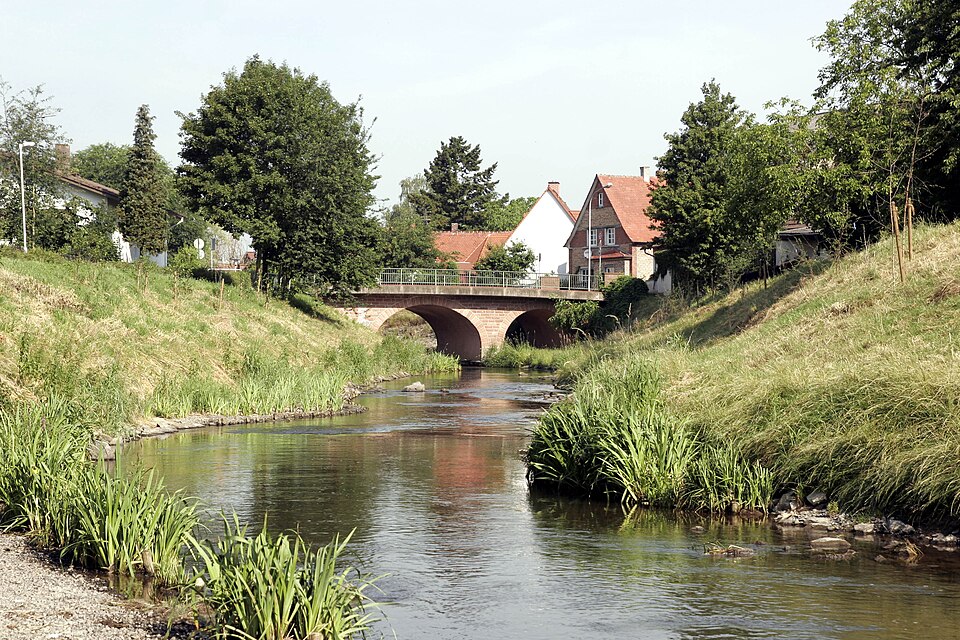 Terrassendach-Fachbetriebe in Einhausen: Stadtansicht – Foto: Kuebi Terrassendach-Fachbetriebe in Einhausen: Stadtansicht