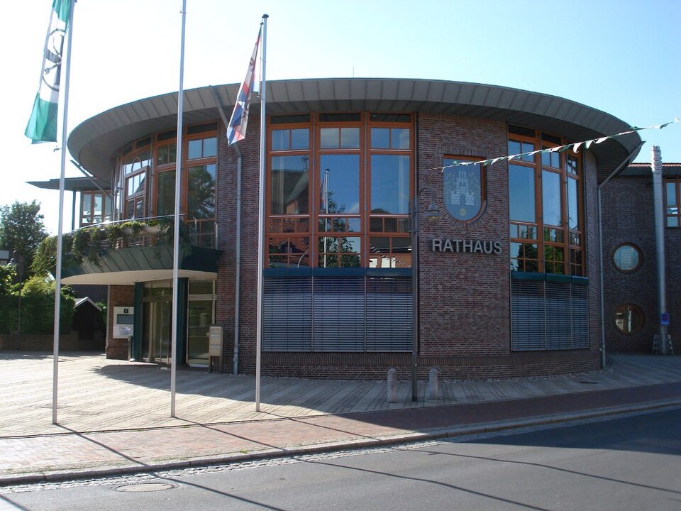 Terrassendach-Fachbetriebe in Emstek: Rathaus
