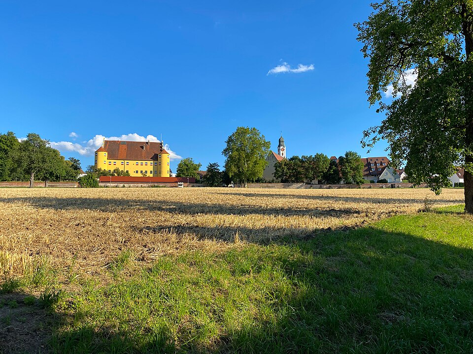 Terrassendach-Fachbetriebe in Erbach: Schloss und Pfarrkirche