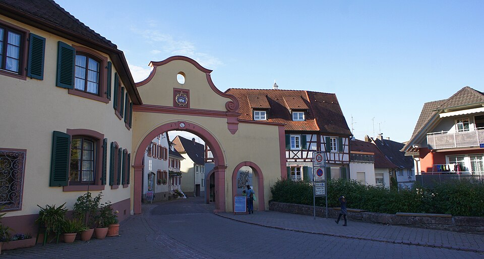 Terrassendach-Fachbetriebe in Ettenheim: Stadtansicht – Foto: Aloxe Terrassendach-Fachbetriebe in Ettenheim: Stadtansicht