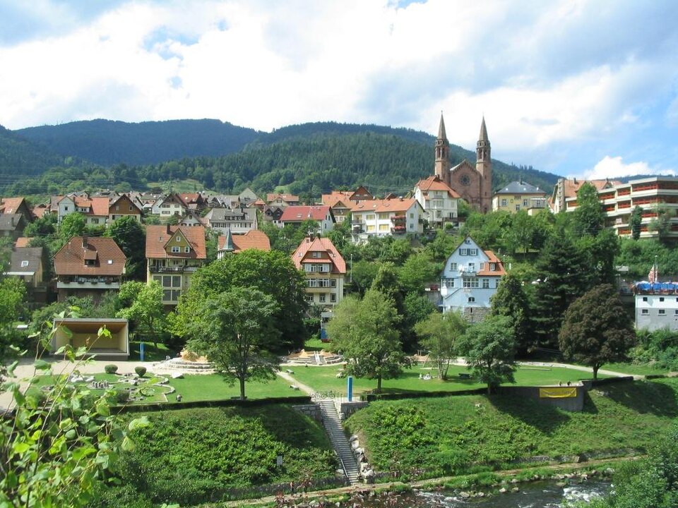 Terrassendach-Fachbetriebe in Forbach: Stadtansicht – Foto: Wisohr Terrassendach-Fachbetriebe in Forbach: Stadtansicht