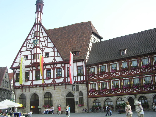 Terrassendach-Fachbetriebe in Forchheim: Rathaus – Foto: Schubbay Terrassendach-Fachbetriebe in Forchheim: Rathaus