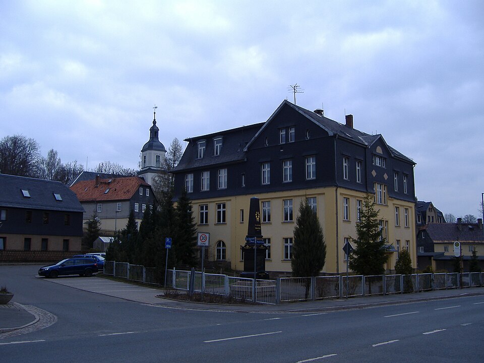 Terrassendach-Fachbetriebe in Fraureuth: Stadtansicht – Foto: Vwpolonia75 Terrassendach-Fachbetriebe in Fraureuth: Stadtansicht