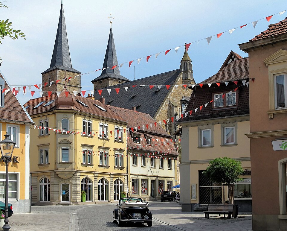 Terrassendach-Fachbetriebe in Gerolzhofen: GEO Marktstraße – Foto: Bbb Terrassendach-Fachbetriebe in Gerolzhofen: GEO Marktstraße
