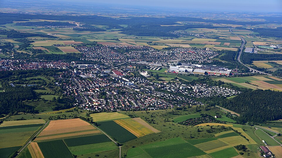 Terrassendach-Fachbetriebe in Giengen an der Brenz: Stadtansicht – Foto: Wolkenkratzer Terrassendach-Fachbetriebe in Giengen an der Brenz: Stadtansicht
