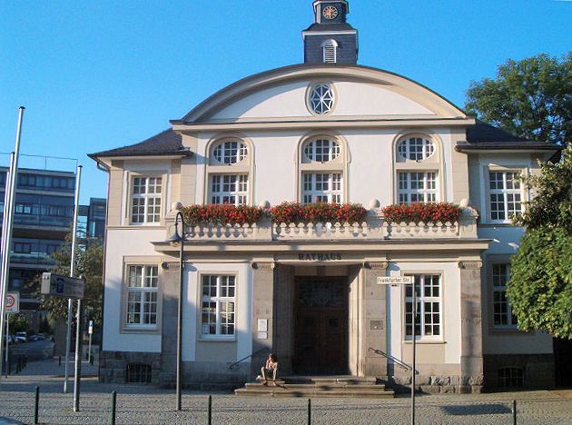 Terrassendach-Fachbetriebe in Hennef (Sieg): Rathaus