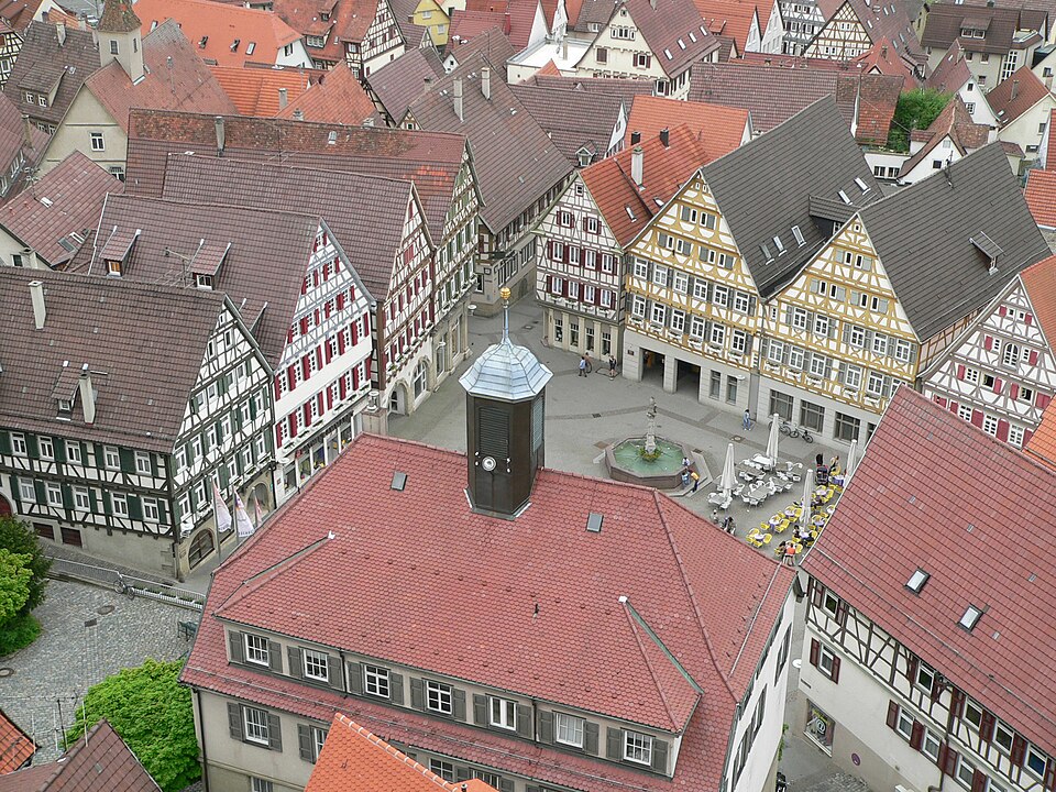 Terrassendach-Fachbetriebe in Herrenberg: Marktplatz – Foto: JuergenG Terrassendach-Fachbetriebe in Herrenberg: Marktplatz