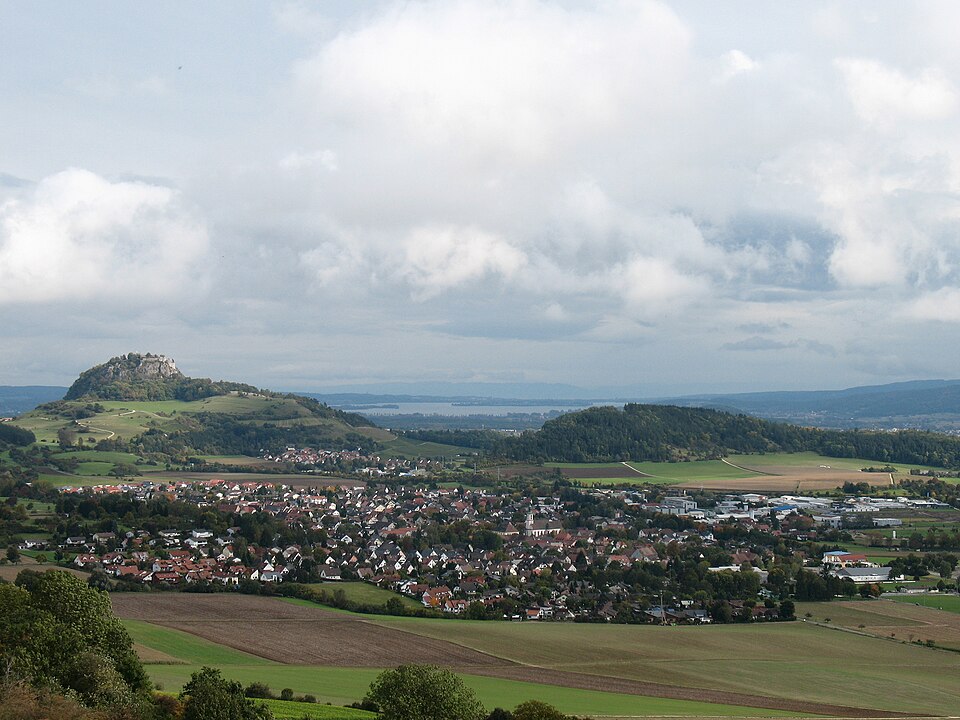 Terrassendach-Fachbetriebe in Hilzingen: Stadtansicht – Foto: Kauk0r Terrassendach-Fachbetriebe in Hilzingen: Stadtansicht