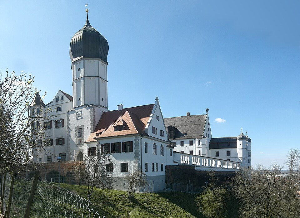 Terrassendach-Fachbetriebe in Illertissen: Voehlinschloss – Foto: Eypo Terrassendach-Fachbetriebe in Illertissen: Voehlinschloss