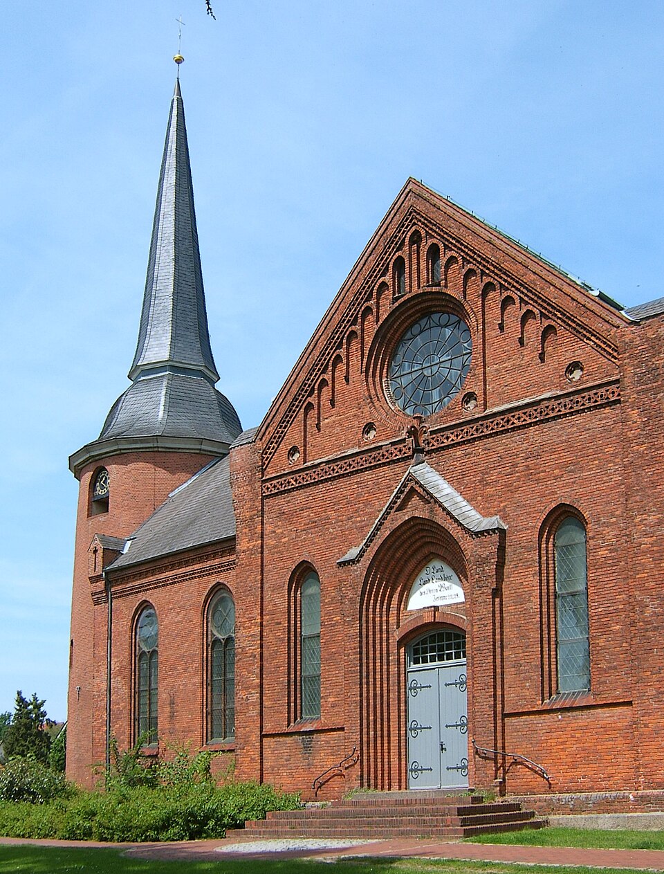 Terrassendach-Fachbetriebe in Kaltenkirchen: Michaeliskirche – Foto: Selbst Terrassendach-Fachbetriebe in Kaltenkirchen: Michaeliskirche