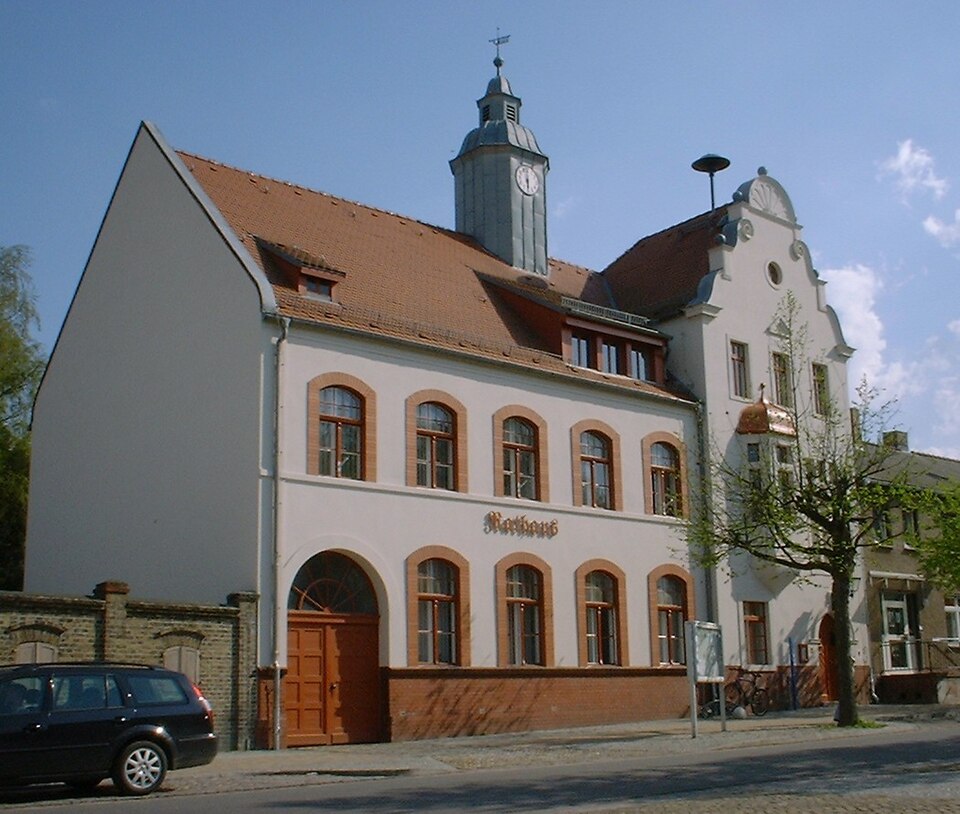 Terrassendach-Fachbetriebe in Ketzin: Rathaus