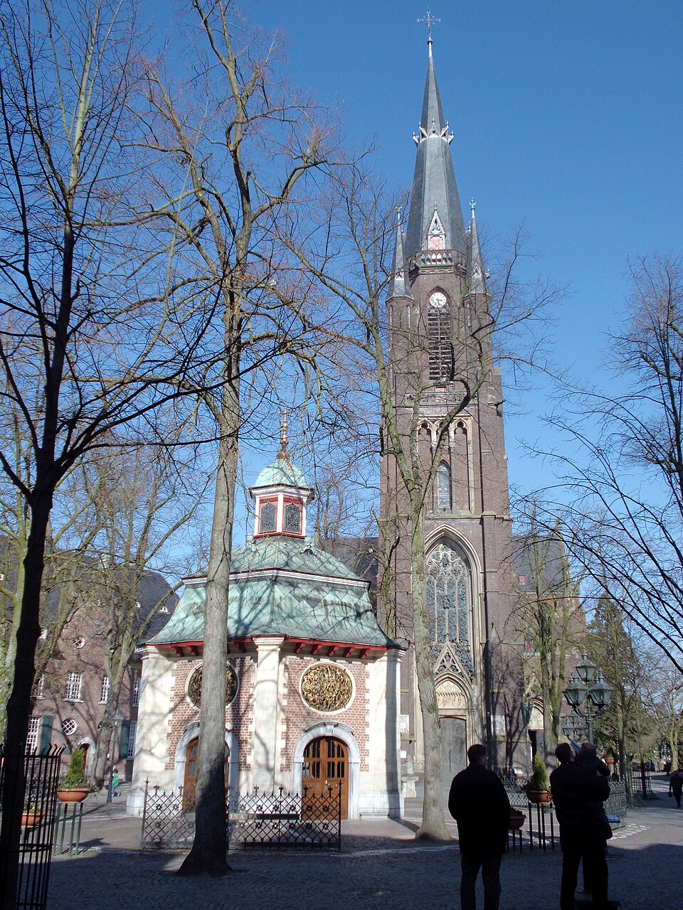 Terrassendach-Fachbetriebe in Kevelaer: Basilika, Gnadenkapelle