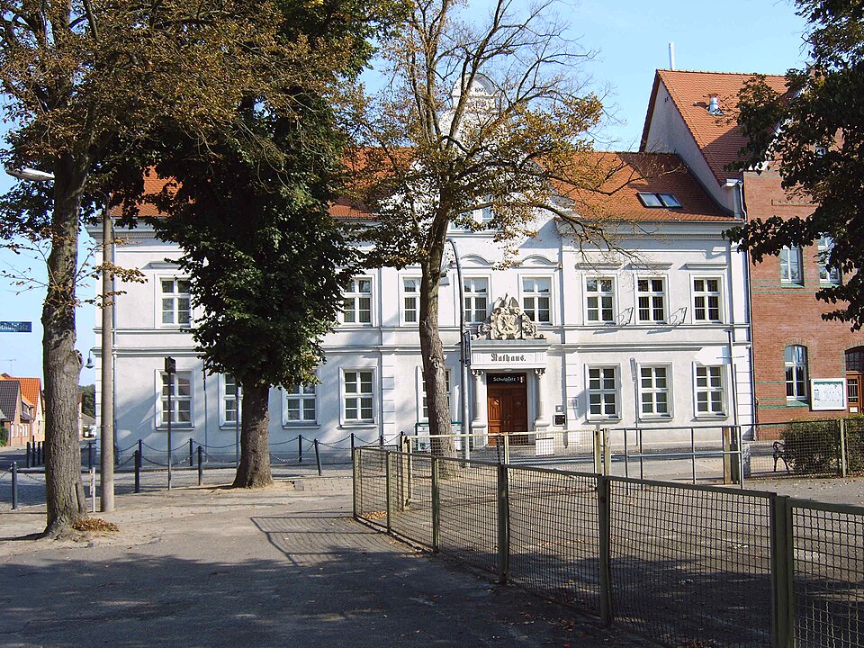 Terrassendach-Fachbetriebe in Klötze: Rathaus