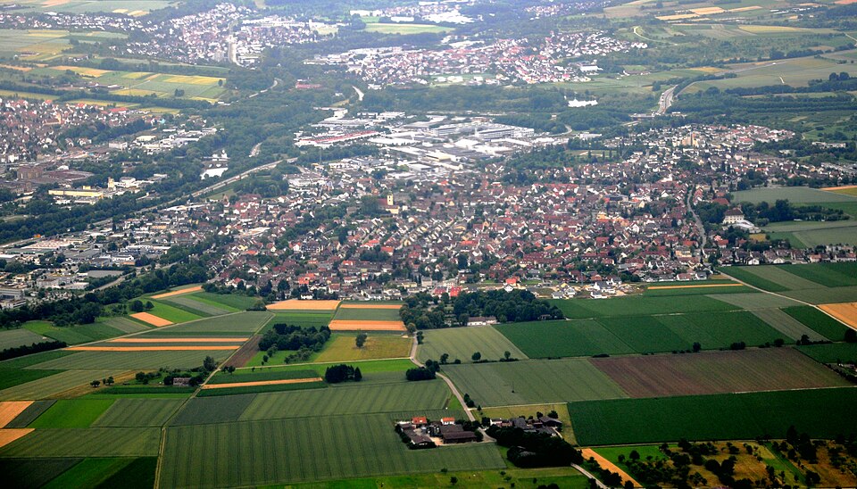 Terrassendach-Fachbetriebe in Köngen: Luftbild – Foto: Photo: Andreas Praefcke Terrassendach-Fachbetriebe in Köngen: Luftbild