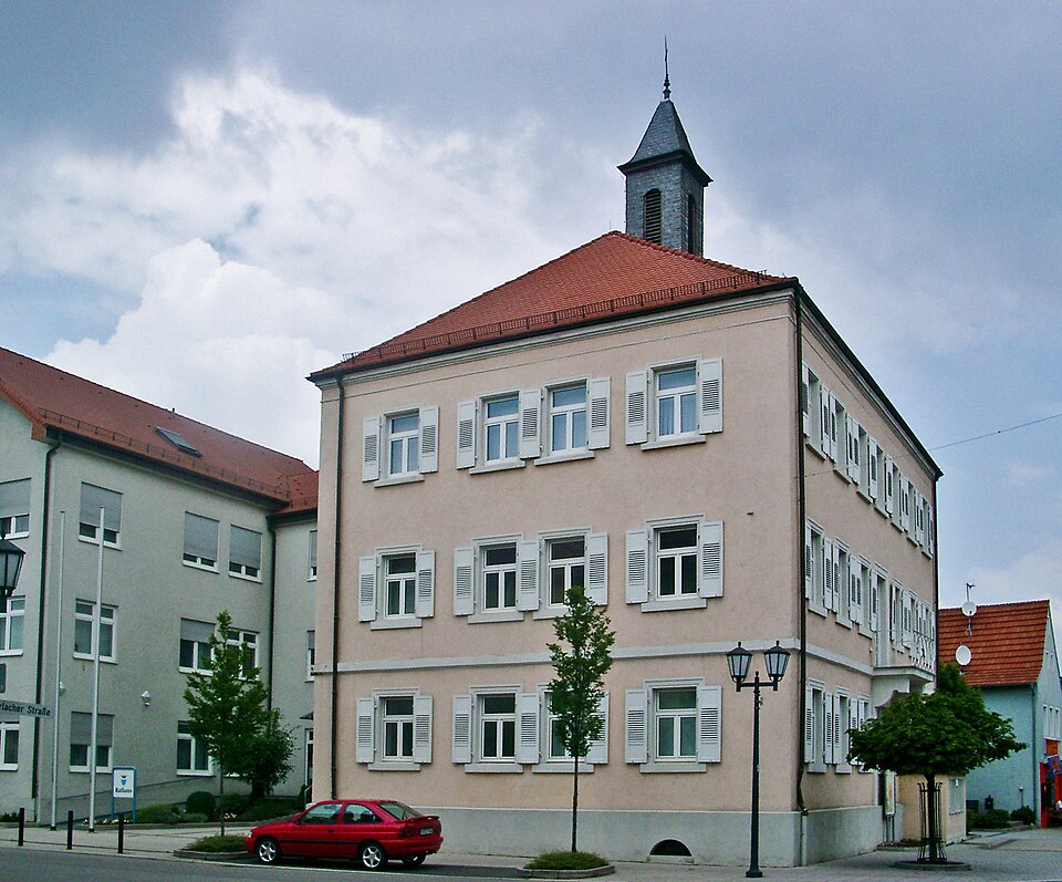 Terrassendach-Fachbetriebe in Kronau: Rathaus – Foto: Rudolf Stricker Terrassendach-Fachbetriebe in Kronau: Rathaus