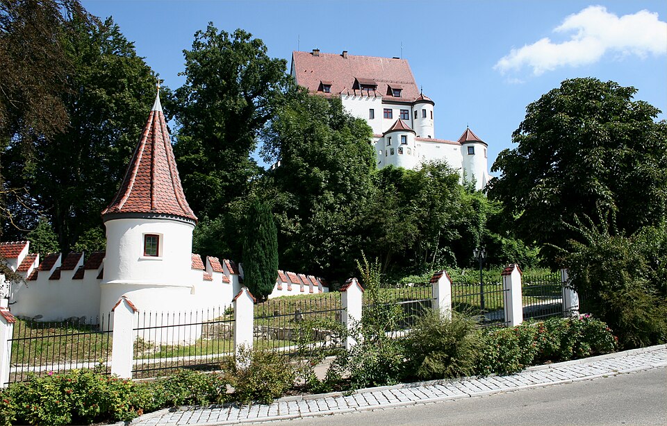 Terrassendach-Fachbetriebe in Leipheim: Schloss – Foto: Dr. Eugen Lehle Terrassendach-Fachbetriebe in Leipheim: Schloss