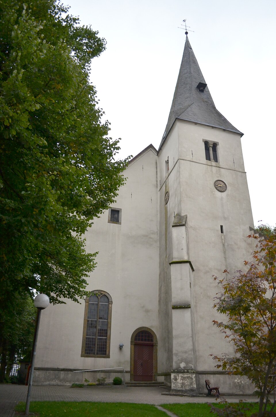 Terrassendach-Fachbetriebe in Lienen: Kirche NRW Evangelidsche Kirche – Foto: Claudi-chan123 Terrassendach-Fachbetriebe in Lienen: Kirche NRW Evangelidsche Kirche