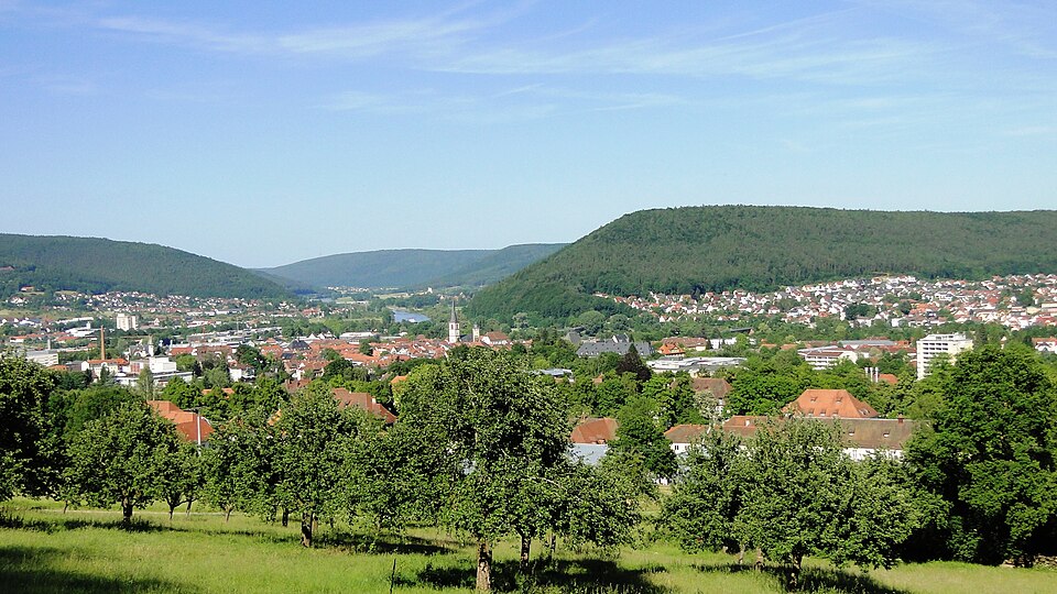 Terrassendach-Fachbetriebe in Lohr am Main: Stadtansicht – Foto: Drow69 Terrassendach-Fachbetriebe in Lohr am Main: Stadtansicht