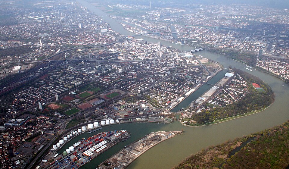 Terrassendach-Fachbetriebe in Ludwigshafen am Rhein: Stadtansicht