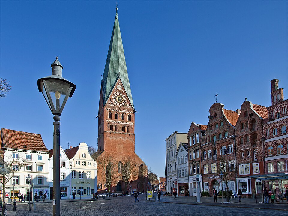 Terrassendach-Fachbetriebe in Lüneburg: Kirche