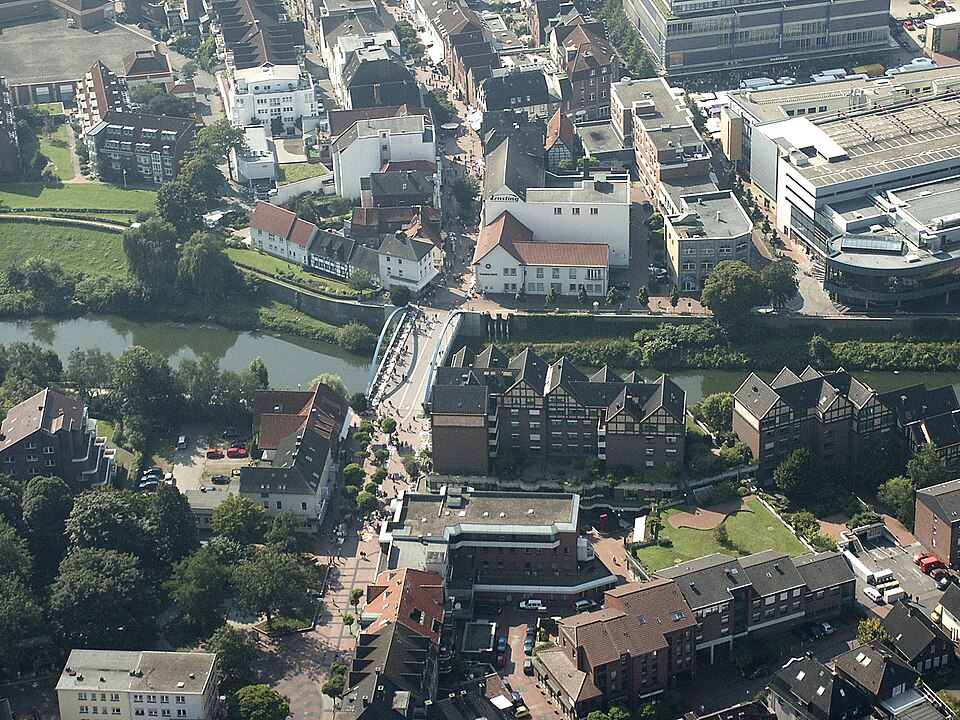 Terrassendach-Fachbetriebe in Lünen: Lippebruecke