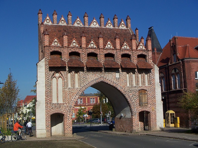 Terrassendach-Fachbetriebe in Malchin: Kalensches Tor – Foto: Ch.Pagenkopf Terrassendach-Fachbetriebe in Malchin: Kalensches Tor