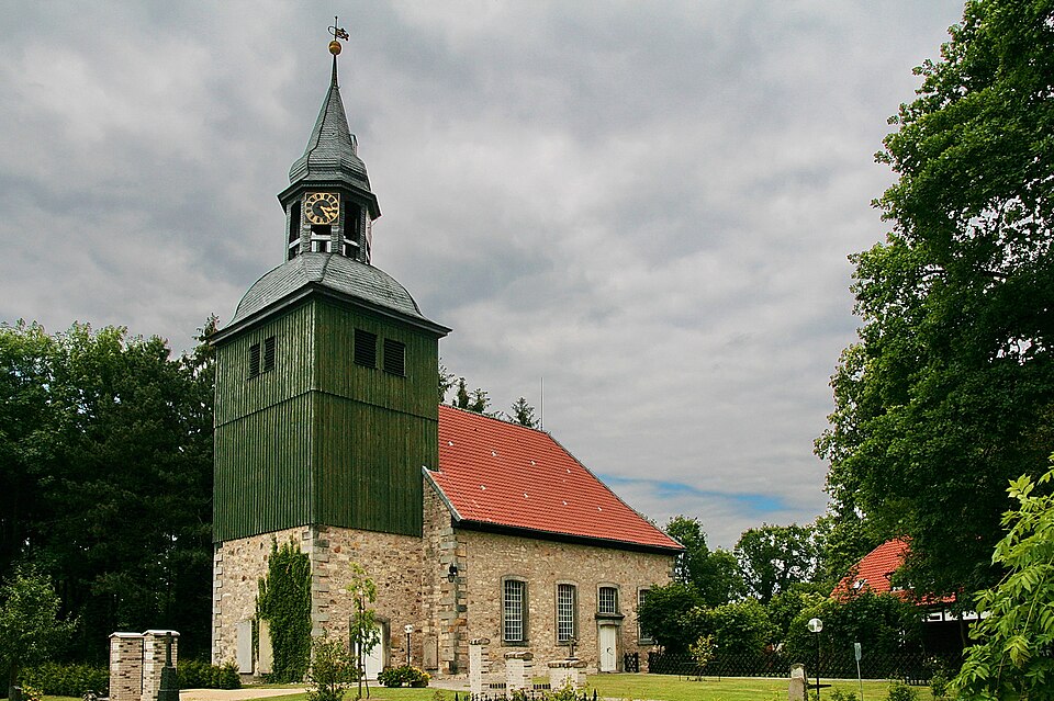 Terrassendach-Fachbetriebe in Meinersen: St.Georg-Kirche – Foto: losch Terrassendach-Fachbetriebe in Meinersen: St.Georg-Kirche