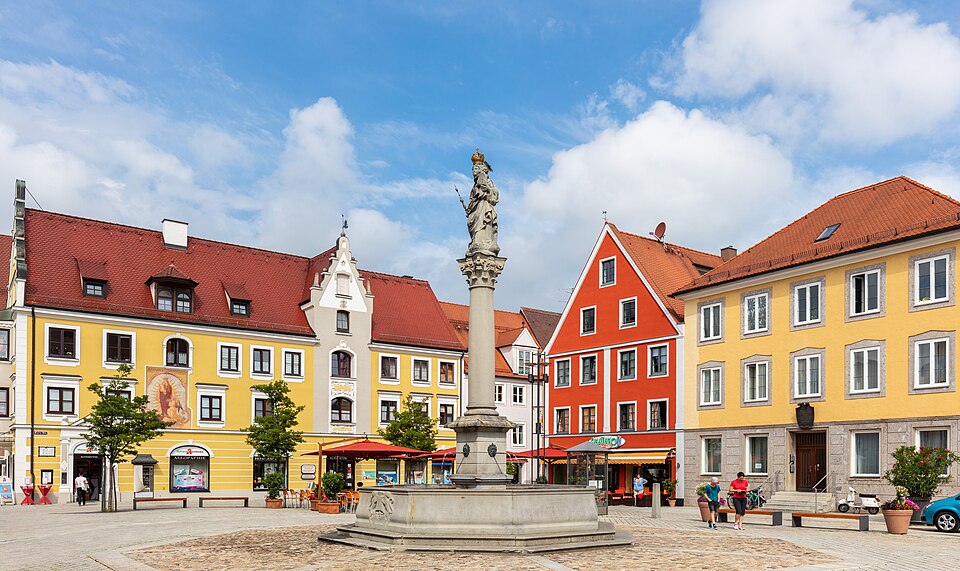 Terrassendach-Fachbetriebe in Mindelheim: Stadtansicht – Foto: Diego Delso Terrassendach-Fachbetriebe in Mindelheim: Stadtansicht