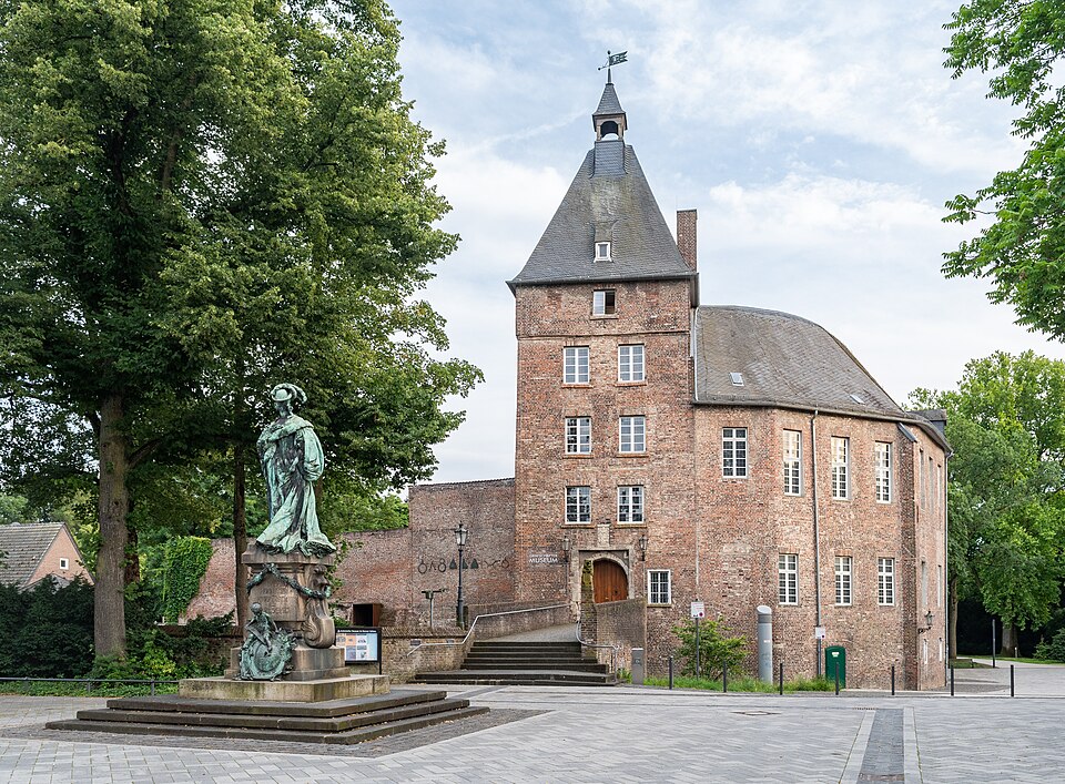 Terrassendach-Fachbetriebe in Moers: Schloss – Foto: Steffen Schmitz Terrassendach-Fachbetriebe in Moers: Schloss
