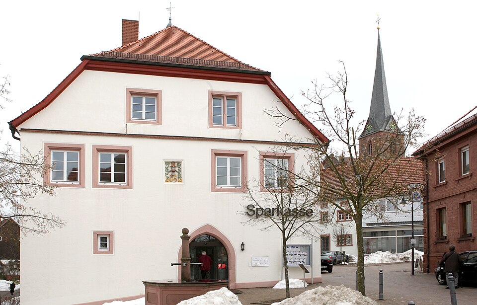 Terrassendach-Fachbetriebe in Mudau: Altes Rathaus – Foto: Arzio Terrassendach-Fachbetriebe in Mudau: Altes Rathaus